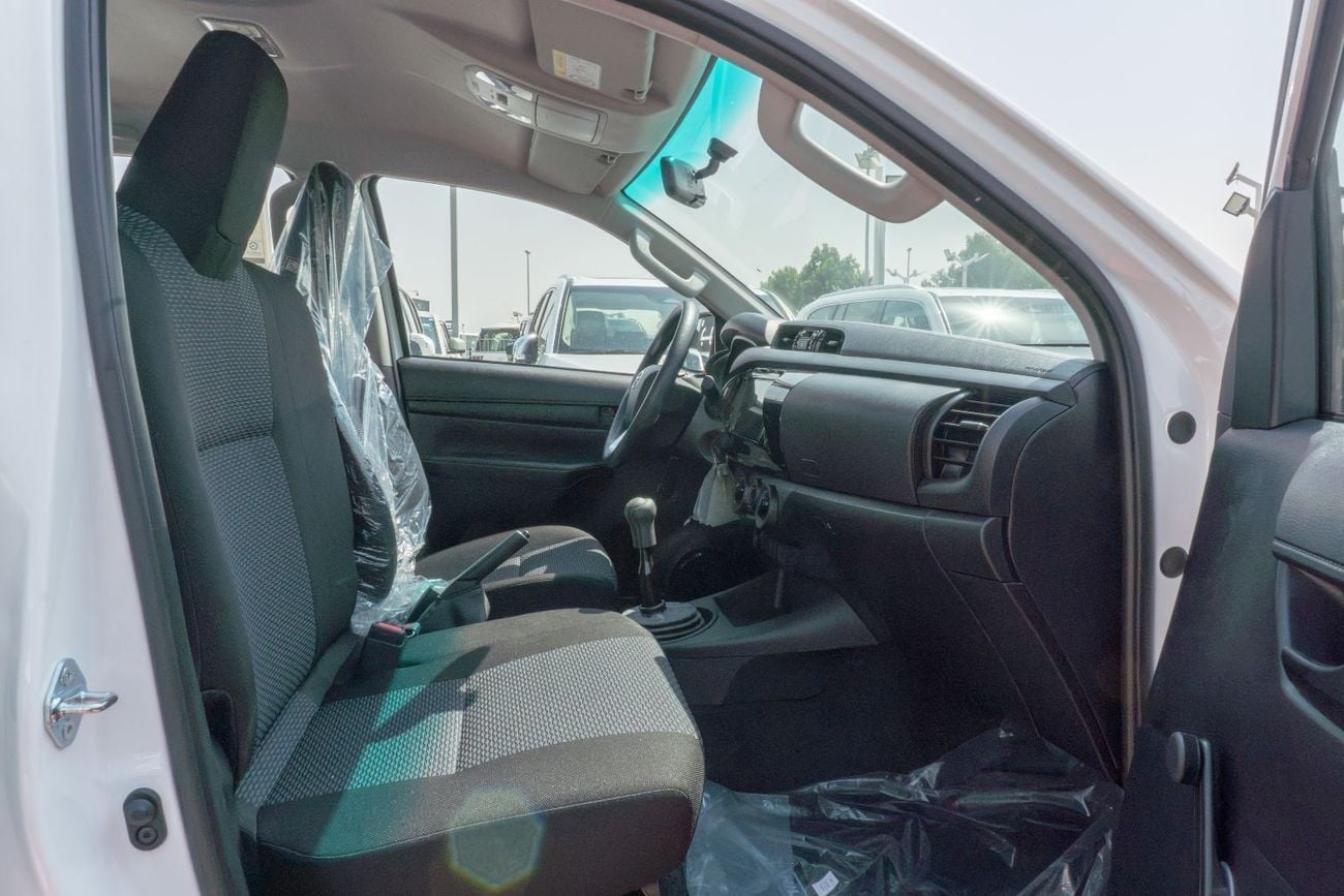 Toyota Hilux DLX