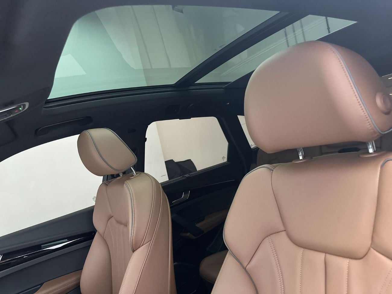 Audi Q5 45 TFSI S-LINE quattro 249hp (Ref# 77723)