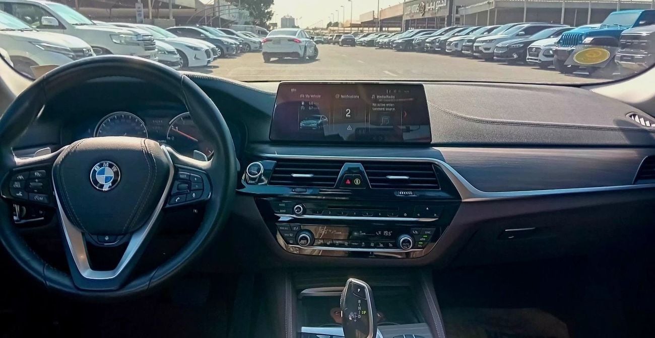 بي أم دبليو 530Li بي ام دبليو 530