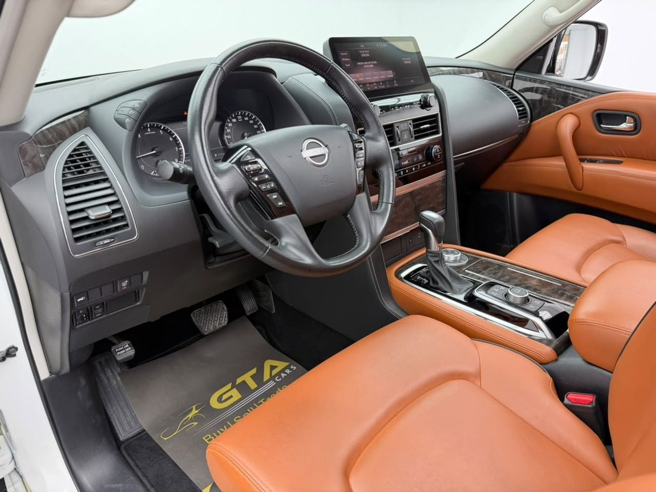 Nissan Patrol SE TITANIUM