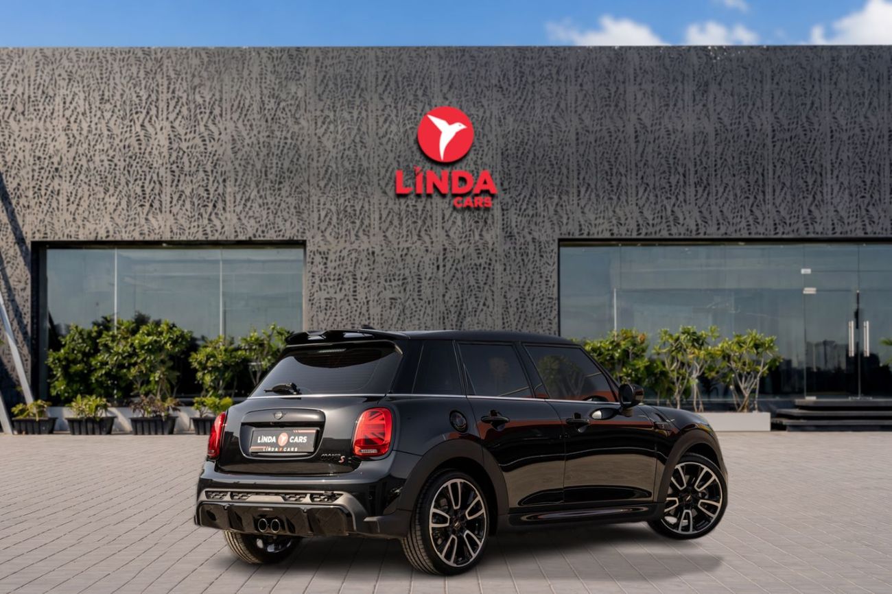 Mini Cooper S JCW MINI Hatch Cooper S 2024 GCC specs for 1,594.00 AED monthly