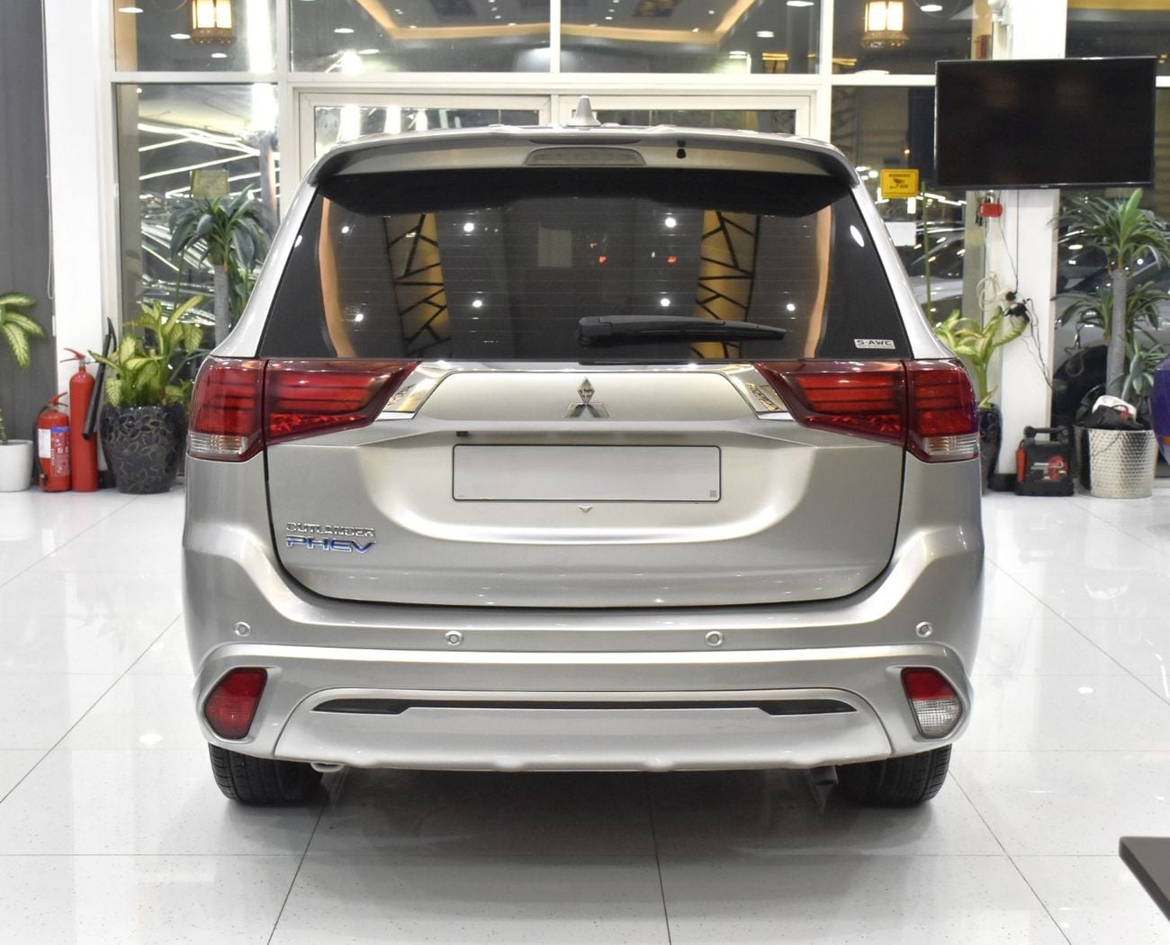 Mitsubishi Outlander GLX EXCELLENT DEAL for our Mitsubishi Outlander PHEV ( 2020 Model ) in Silver Color GCC Specs