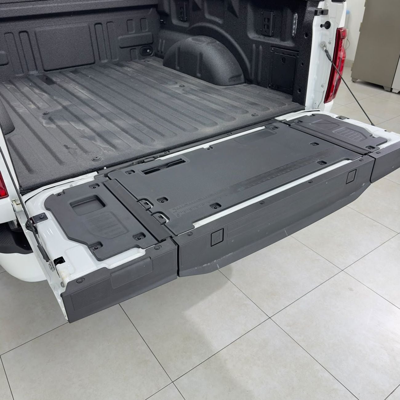 Ford F-150 PLATINUM CREW CAB