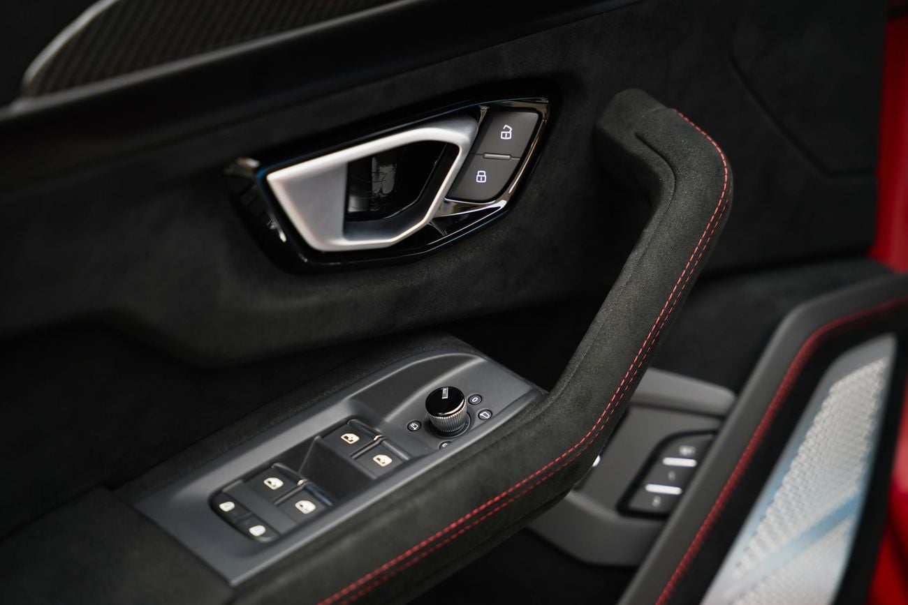 Lamborghini Urus PERFORMANTE