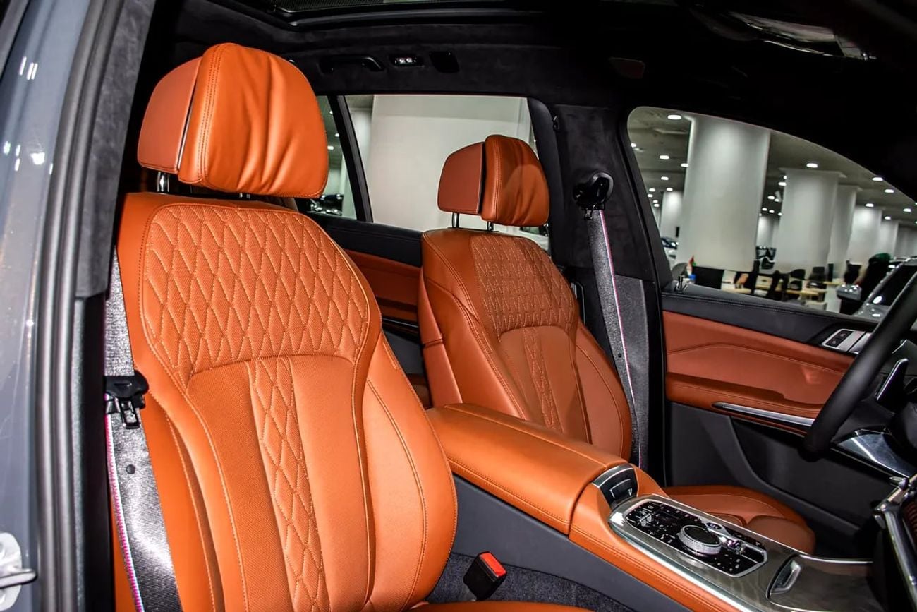 BMW X7 xDrive40i Masterclass M Sport Package