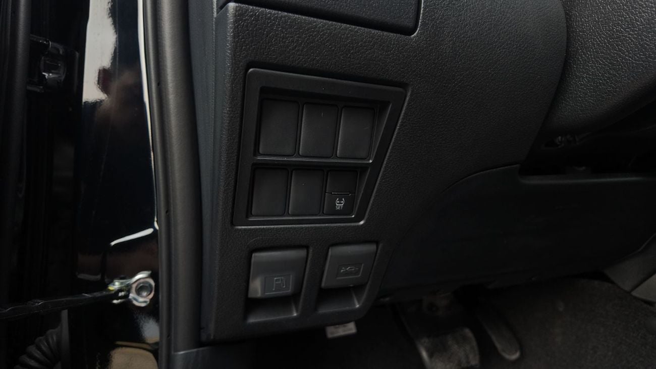 تويوتا هيلوكس SR5 تويوتا هايلكس SR5 DC 4WD A/T 2026