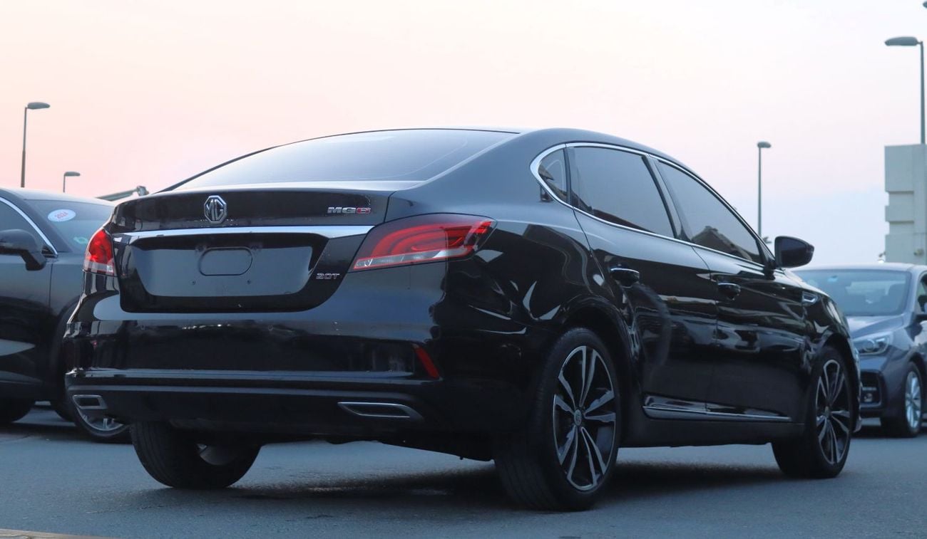MG 6 LUXURY ACCIDENTS FREE - GCC - ORIGINAL PAINT - TROPHY FULL OPTION - PERFECT CONDITION INSIDE OUT