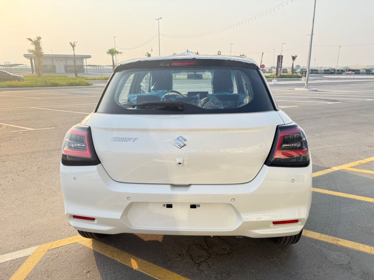 سوزوكي سويفت GLX Suzuki swift 1.2L GLX Dual tone 2026