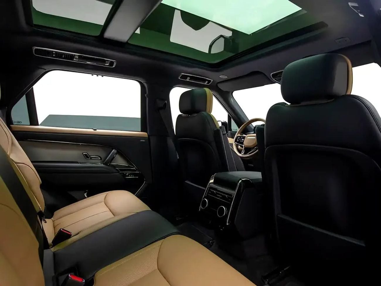 Land Rover Range Rover Sport DYNAMIC HSE P400 Range Rover | Sport | Dynamic HSE P400 | Lumma CLR RS | GCC | Dealer Warranty