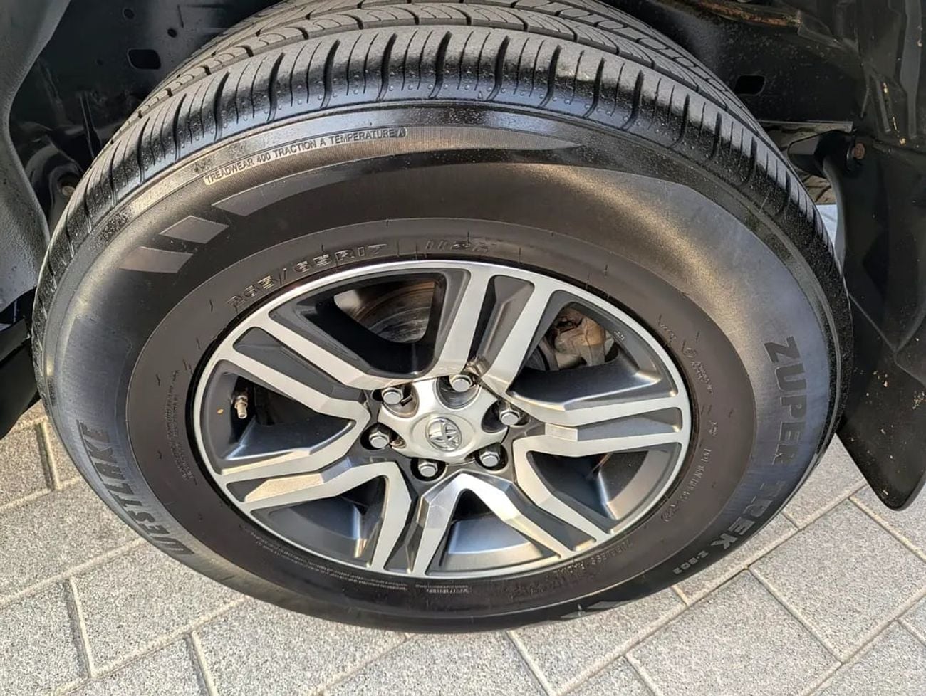 Toyota Fortuner EXR
