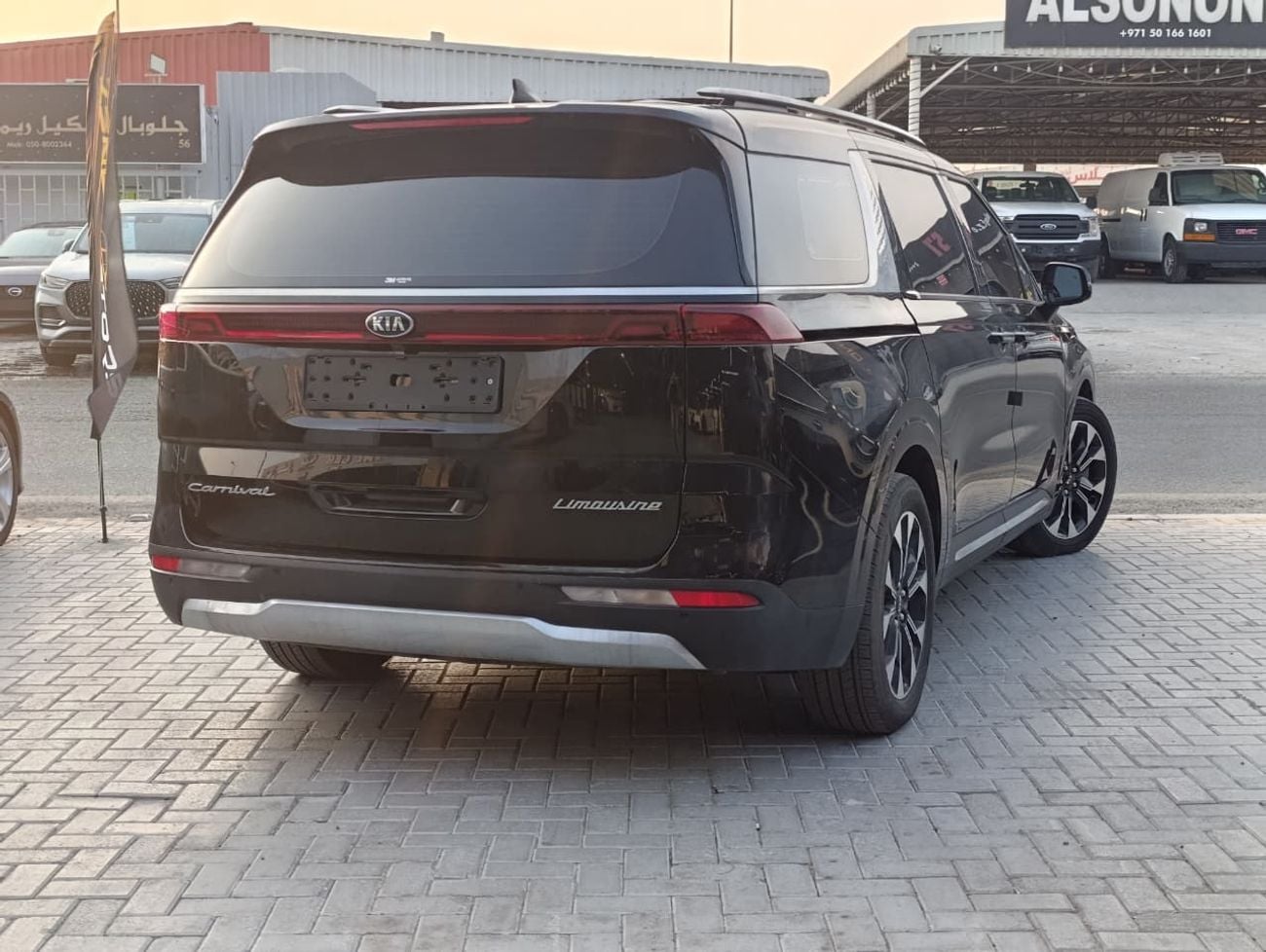 Kia Carnival EX KIA CARNIVAL 2021 3.5