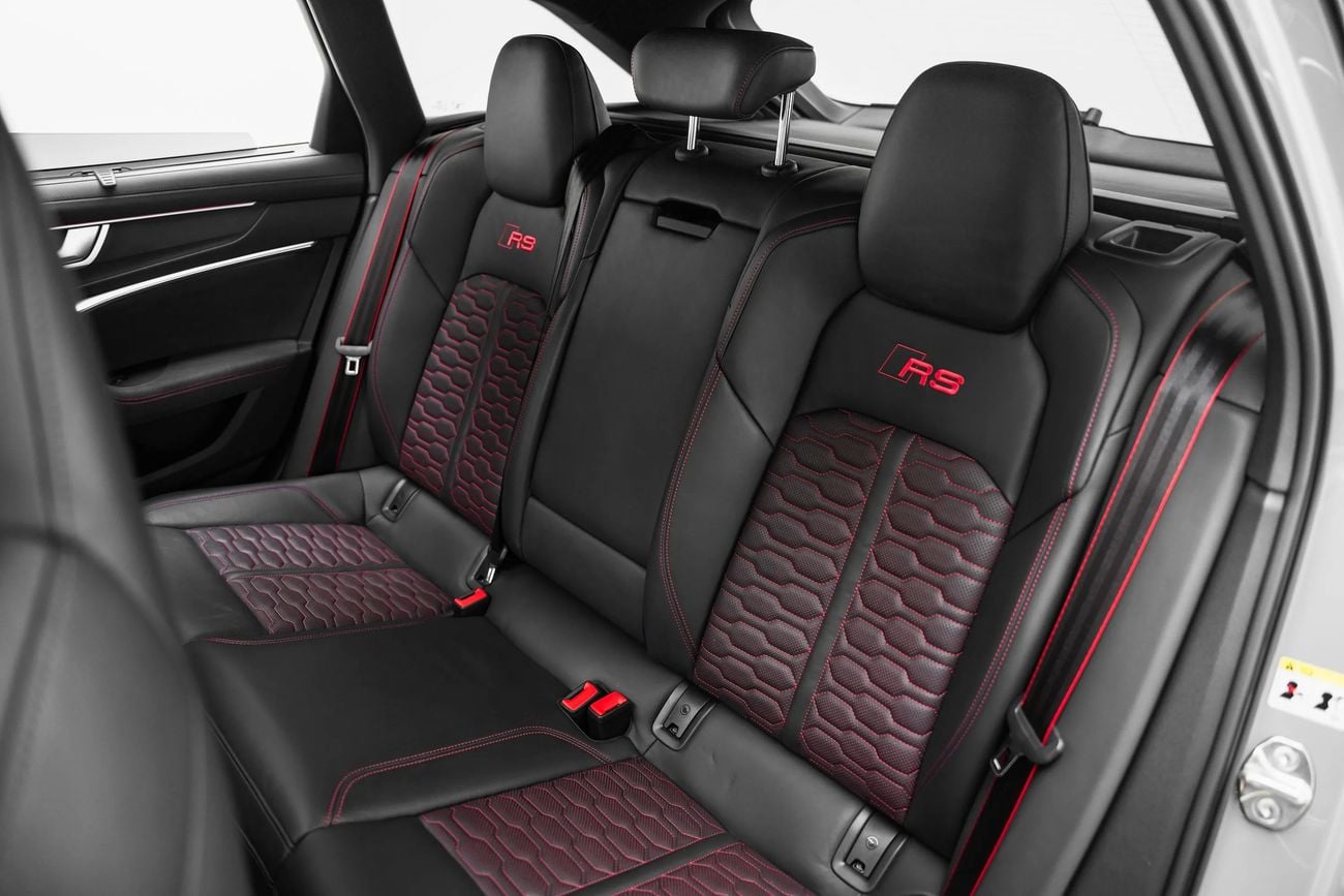 Audi RS6 STANDARD