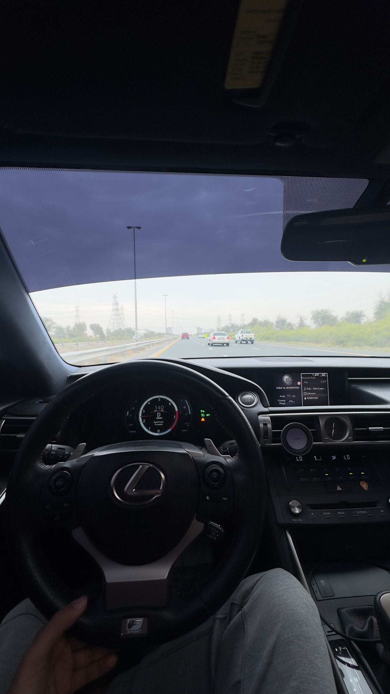 لكزس IS 350 F SPORT PLATINUM