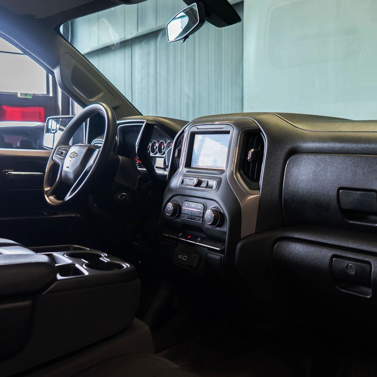 Chevrolet Silverado STANDARD AED 2,586 P.M • 0% Downpayment • Chevrolet Silverado 1500 LT • 1 Year Warranty