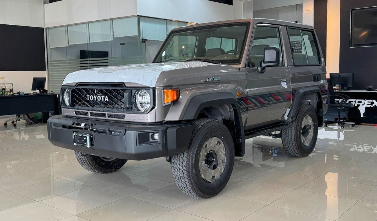 Toyota Land Cruiser 70 Hardtop LC71 . 4.0L . Petrol . 4WD . 5-Speed Manual . 7 Seats . 3 Doors | 2026 Model | For Export