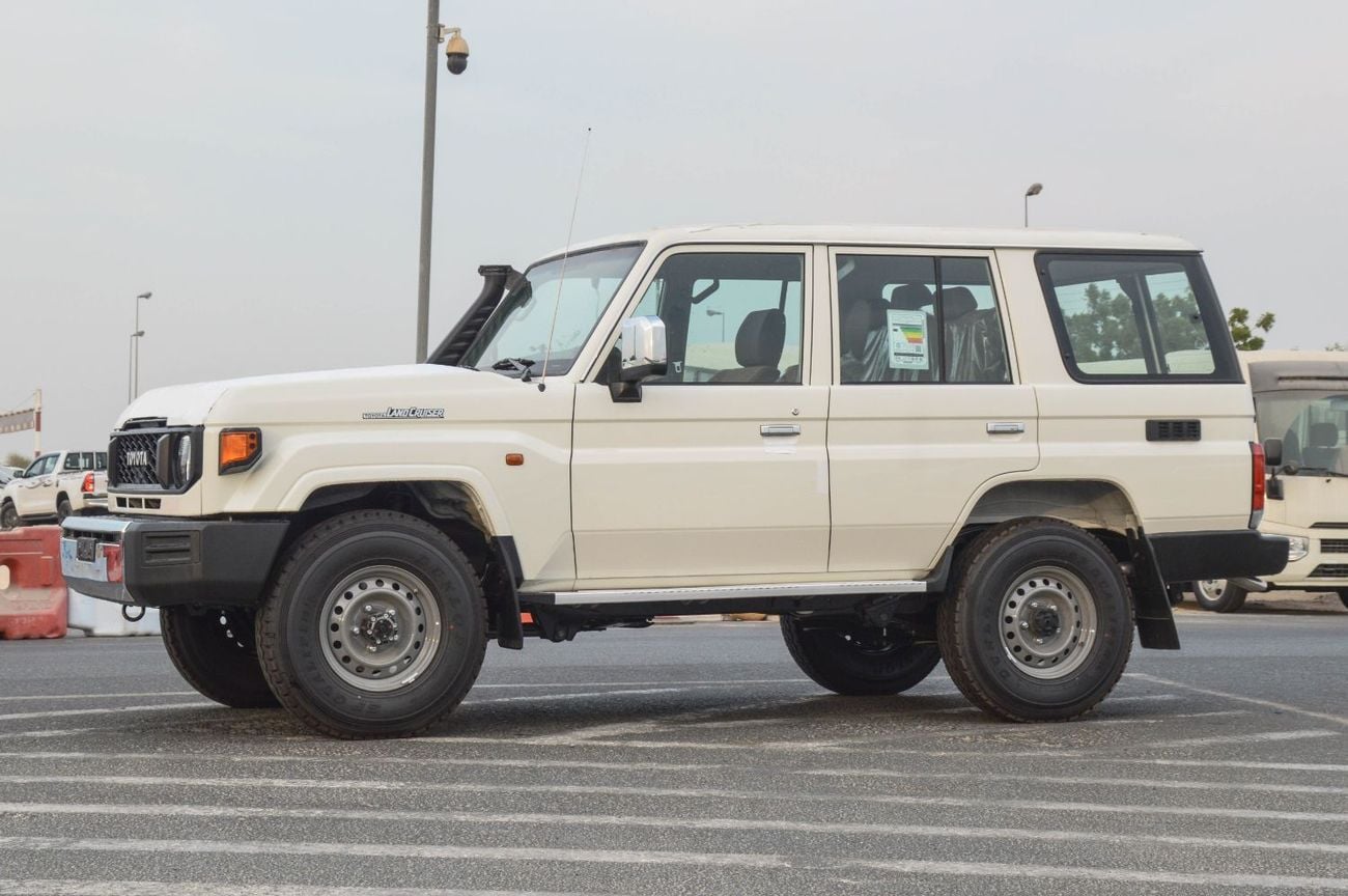 تويوتا لاند كروزر 70 LC76 LX 2.8L 4WD SUV 2026