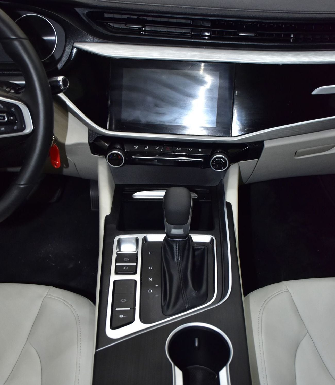 Chery Arrizo 5 COMFORT EXCELLENT DEAL for our Chery Arrizo 5 S 1.5L ( 2026 Model ) in White Color GCC Specs