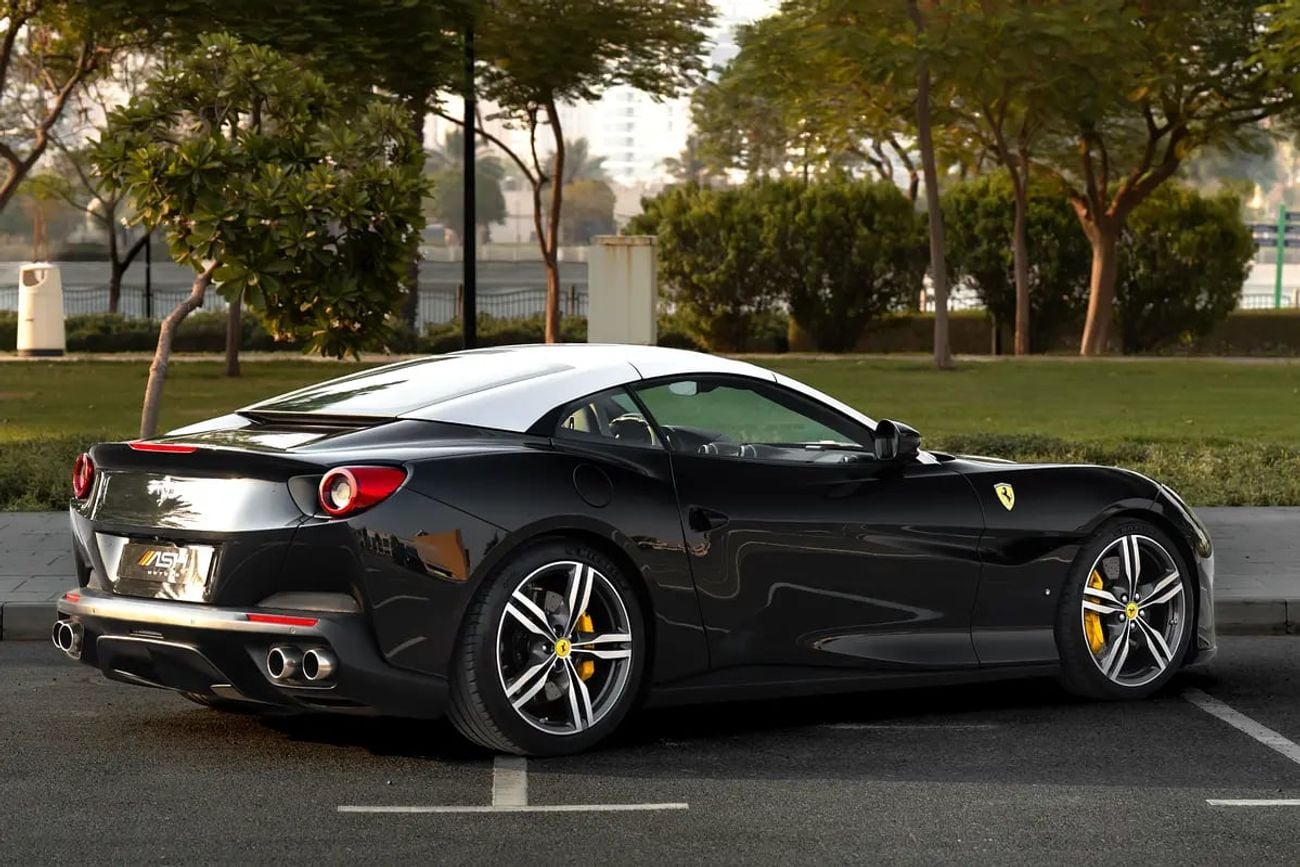 Ferrari Portofino Full Service | Japanese Spec | Two-Tone Nero&Argento | 18,000 KM