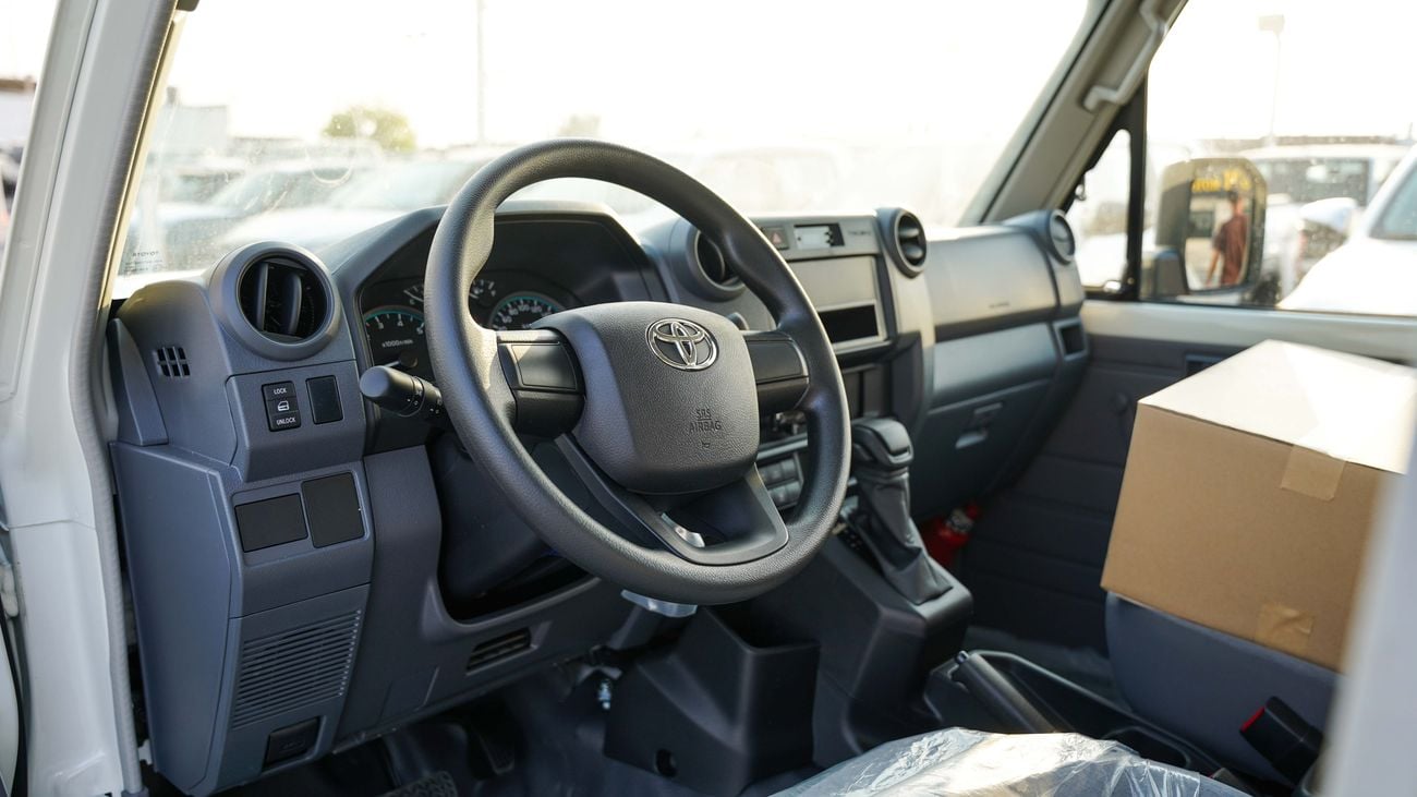 Toyota Land Cruiser 70