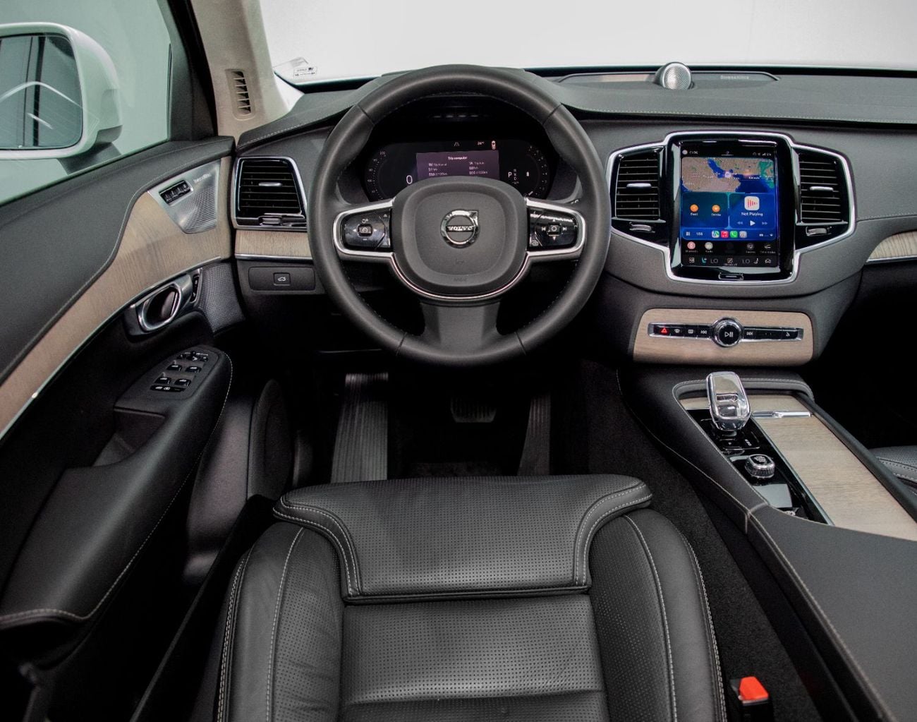 فولفو XC 90 ألتيميت برايت