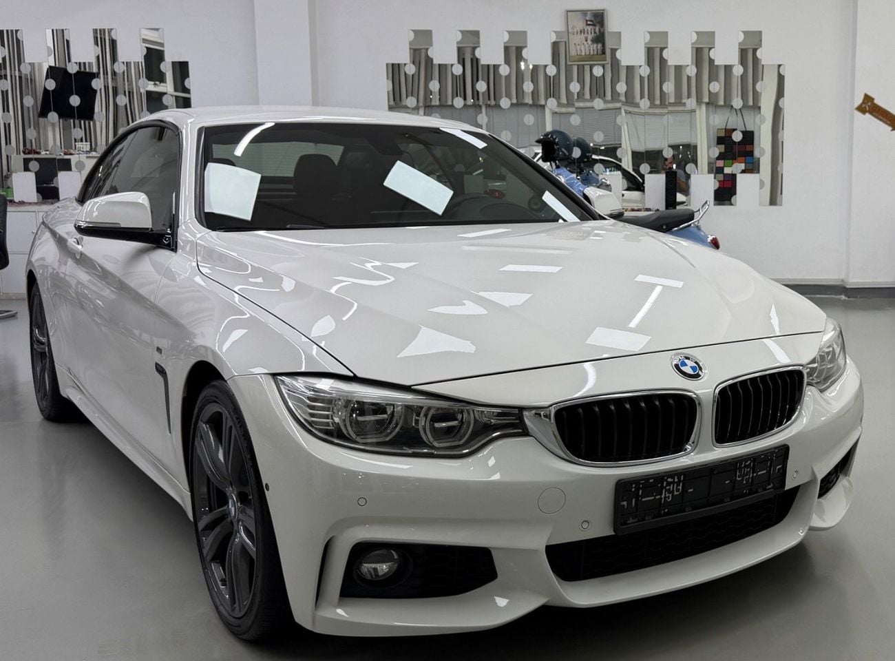بي أم دبليو 440i إم سبورت مجلس التعاون الخليجي .. سجل صيانة كامل .. محرك V6 .. حالة ممتازة .. أعلى فئة