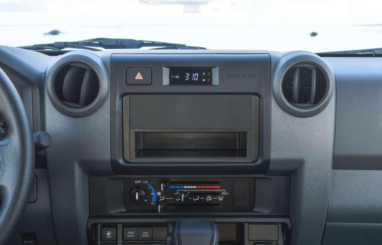Toyota Land Cruiser 70 LC 78 HARDTOP 2.8L AT 4WD DIESEL SUV 2026