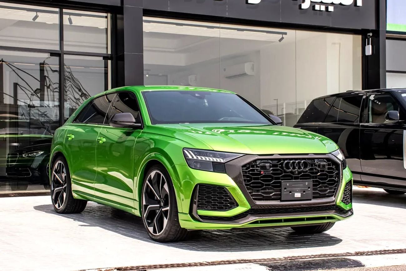 Audi RSQ8 4.0 TFSI quattro Carbon Black Edition - Japanese Specs