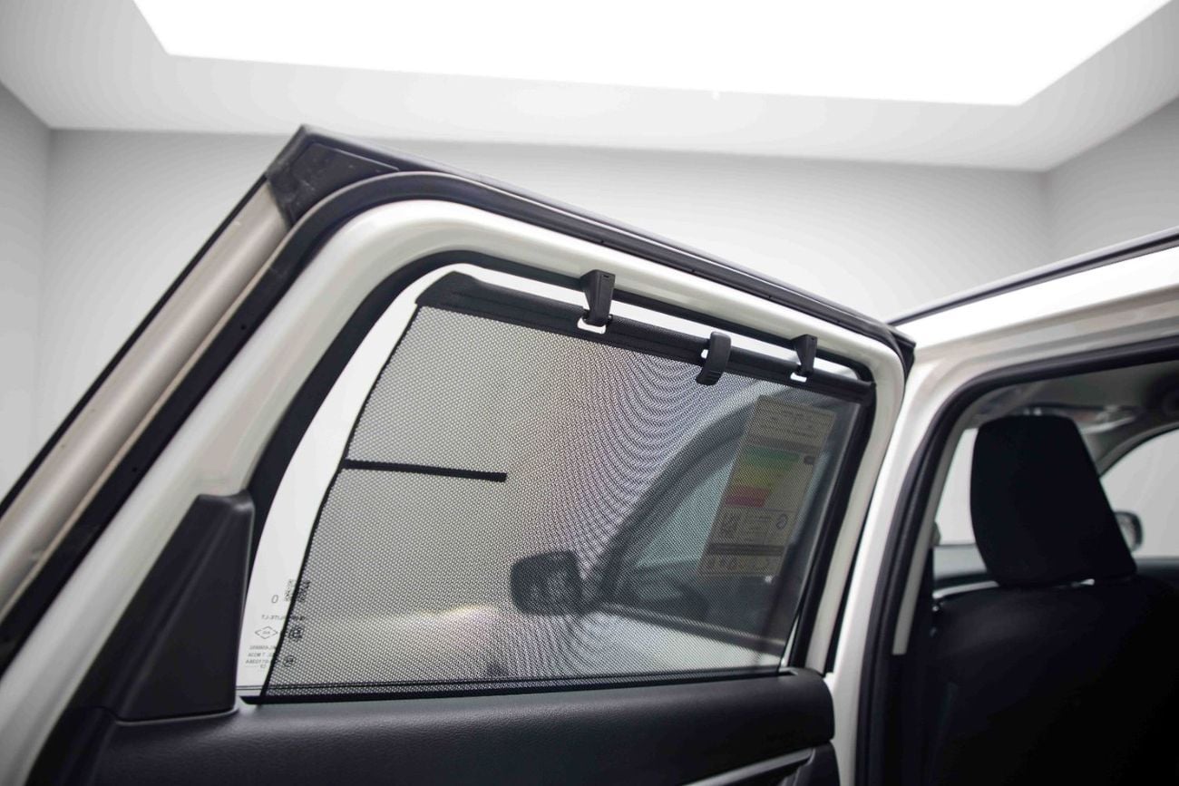 Toyota Urban Cruiser GL 1.5L - Pearl White Inside Black | Export Only