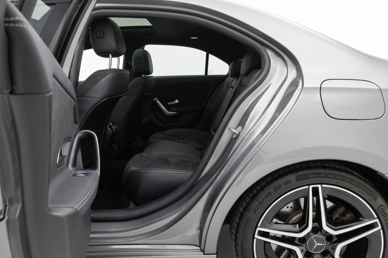 مرسيدس بنز A 35 AMG 4MATIC