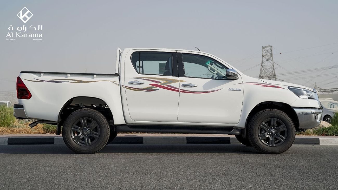 Toyota Hilux SR5 2.7L - Manual Drive - Rear Camera - Cruise Control - Bed Liner - GCC Specs