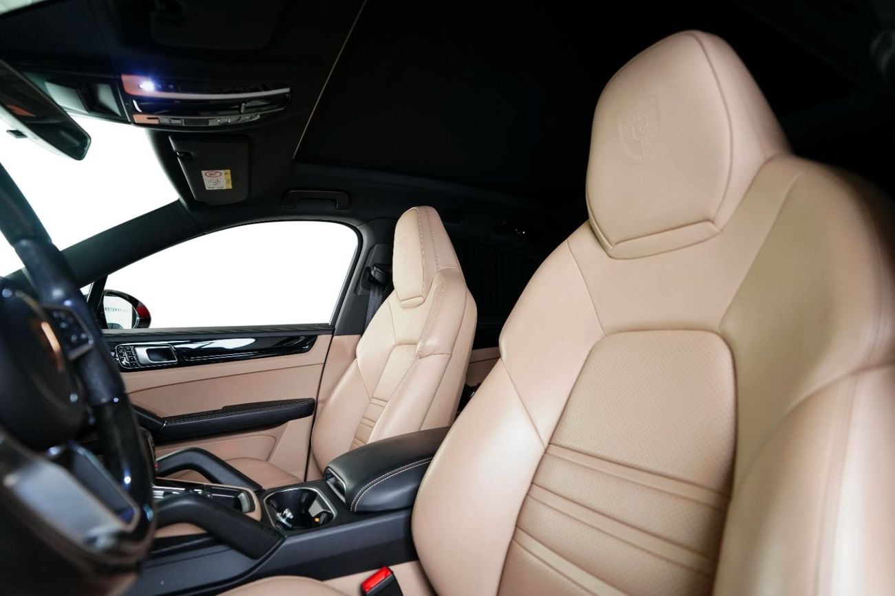 Porsche Cayenne GCC-Low Mileage-Exclusive Exterior Color-PTS Paint To Sample-FSH At Porsche