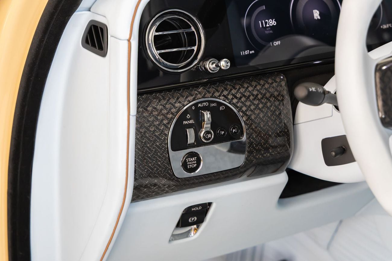 Rolls Royce Cullinan STANDARD Rolls-Royce Cullinan | Original MANSORY with certificate | 1 of 1 Edition | GCC