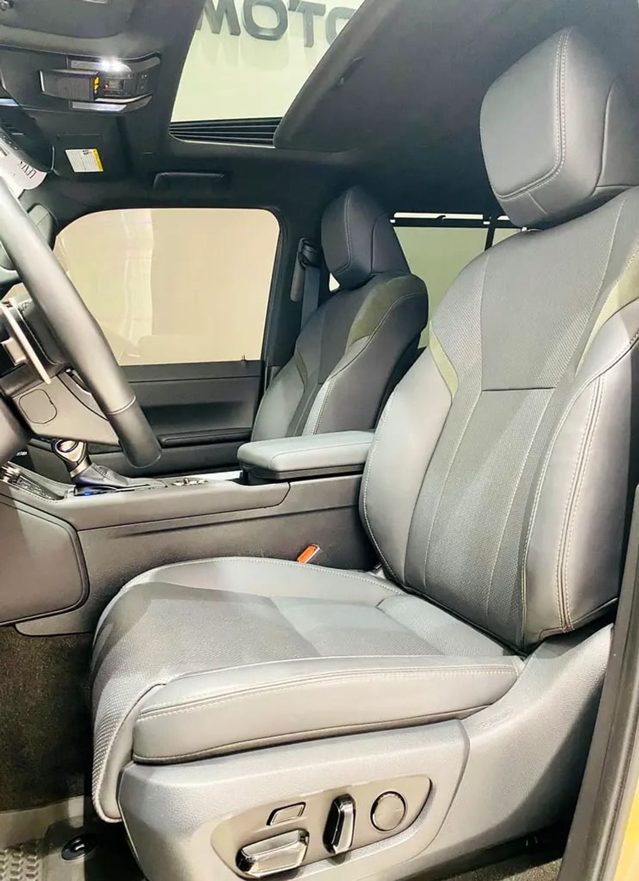 لكزس GX550 PREMIUM GX 550 - American Specs - Brand