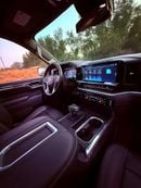 Chevrolet Silverado شيفروليه سيلفرادو LTZ موديل فل اوبشن بحالة ممتازة