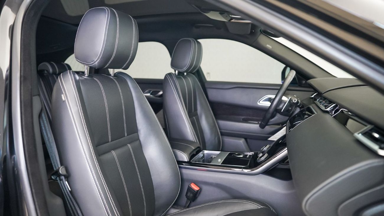 Land Rover Range Rover Velar R-DYNAMIC SE