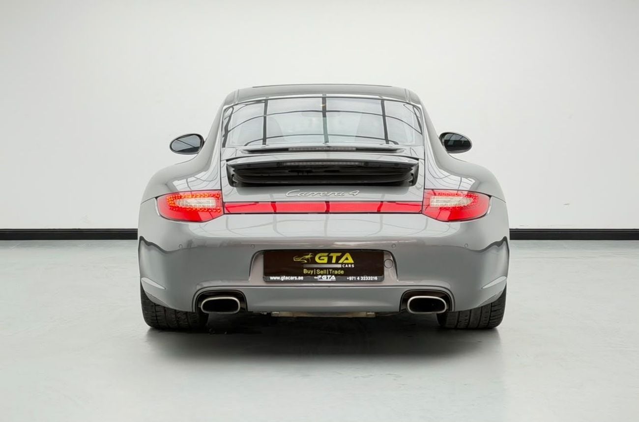 بورش 911 كاريرا 4