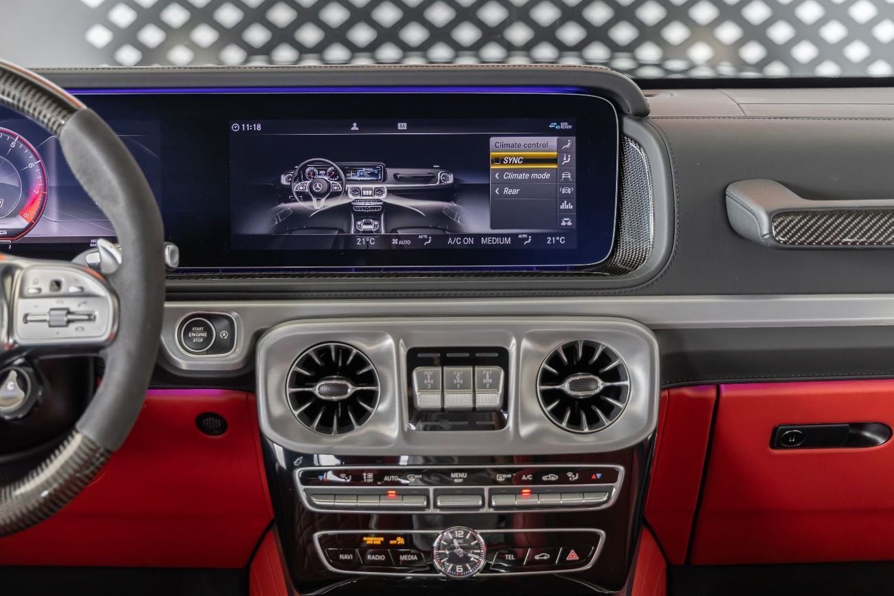 مرسيدس بنز G 63 AMG Mercedes-Benz G 63 | Fully Loaded|Night package | Fully Cardbon Fiber | Gargash Auto Warranty | 2020