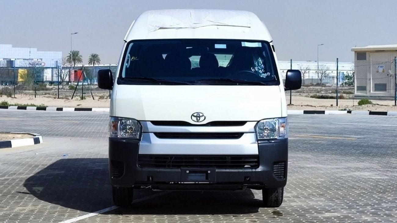 Toyota Hiace DLS - STANDARD ROOF TOYOTA HIACE 2.5L TURBO DIESEL 15 SEATER H.ROOF MT 2026