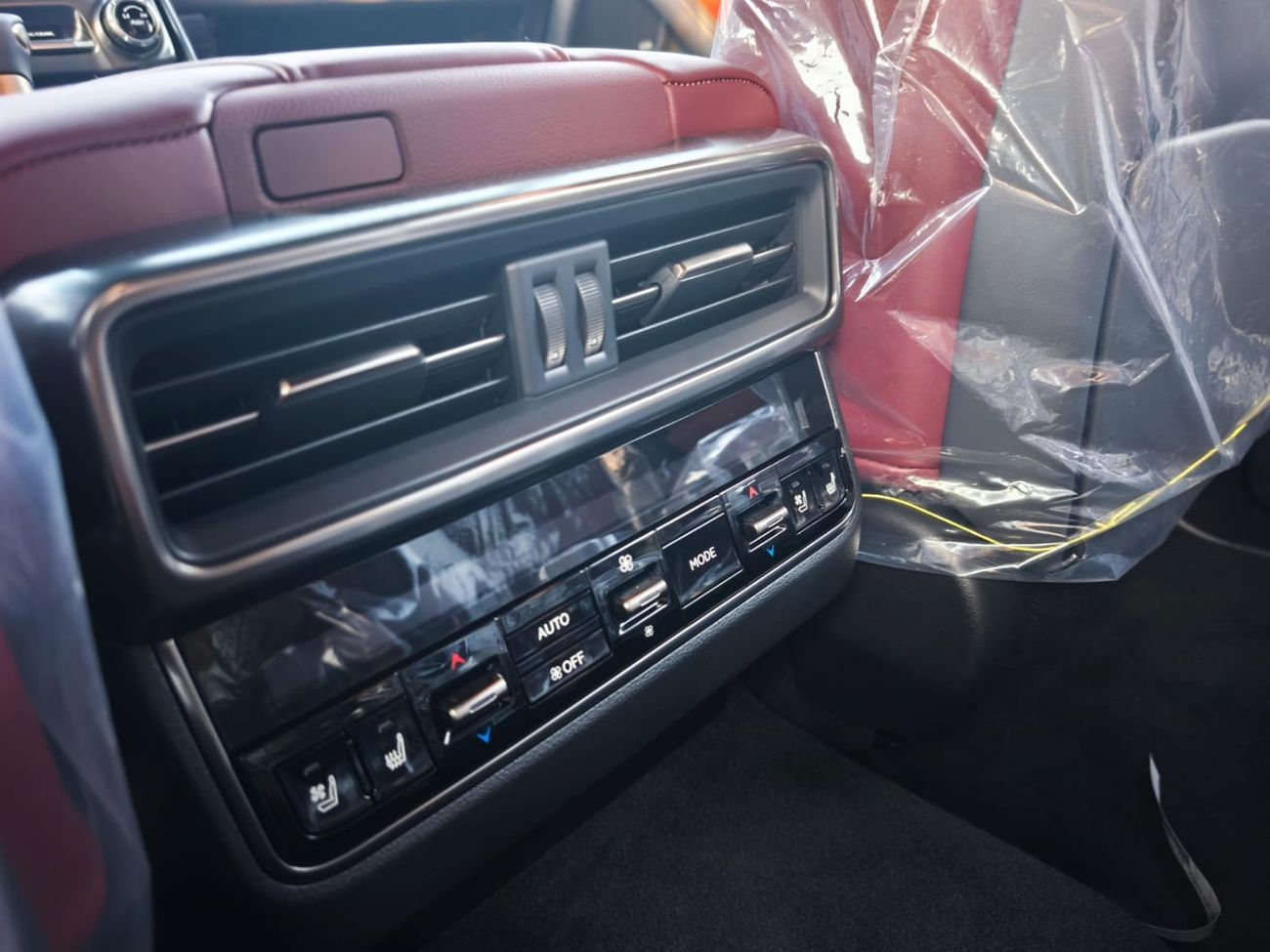 Lexus LX600 SIGNATURE FULL OPTION EUROPE SPECIFICATION(SPECIAL OFFER)
