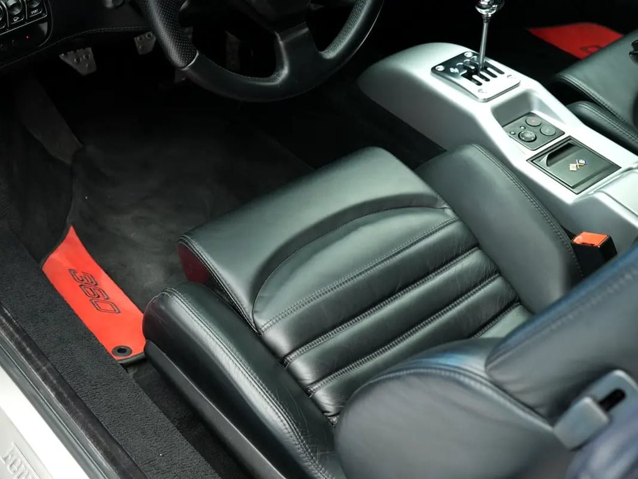 Ferrari 360 Modena Modena Japanese Specs