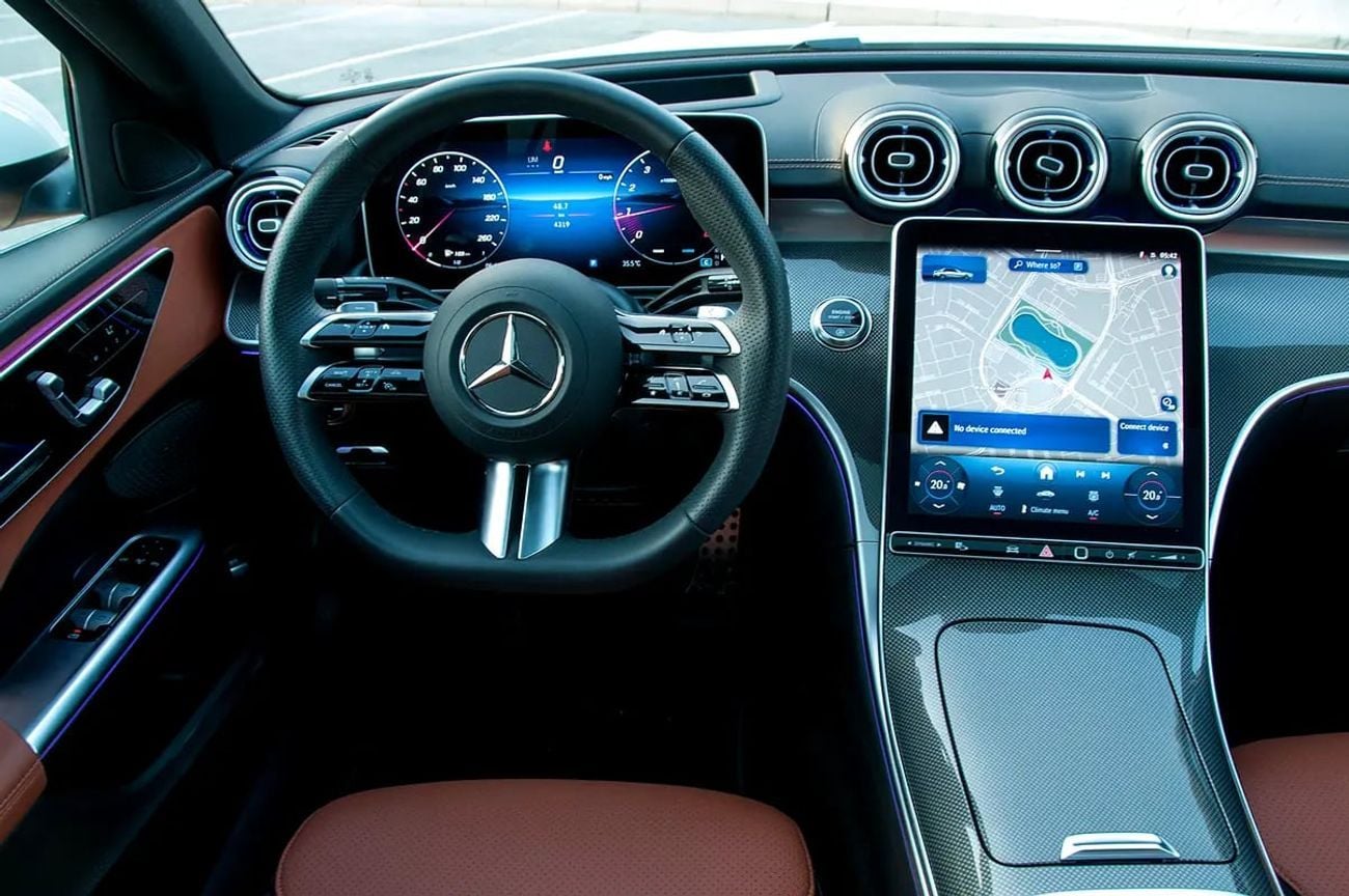 Mercedes Benz C200 C200 Premium Advanced | GCC Specs | Garagash Warranty And Service Contract 105000Kms