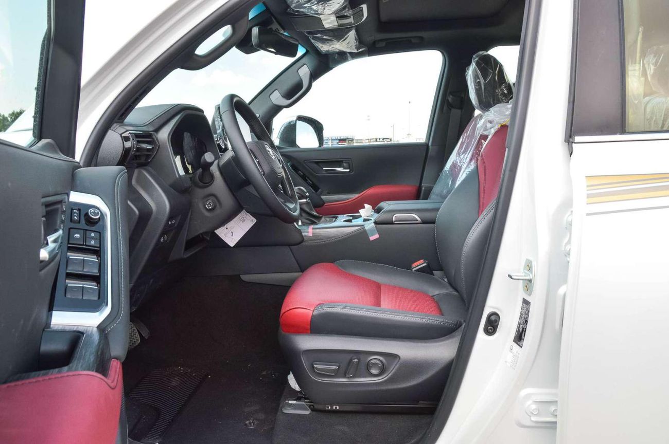 Toyota Land Cruiser VXR 3.5L V6 4WD PETROL SUV 2026