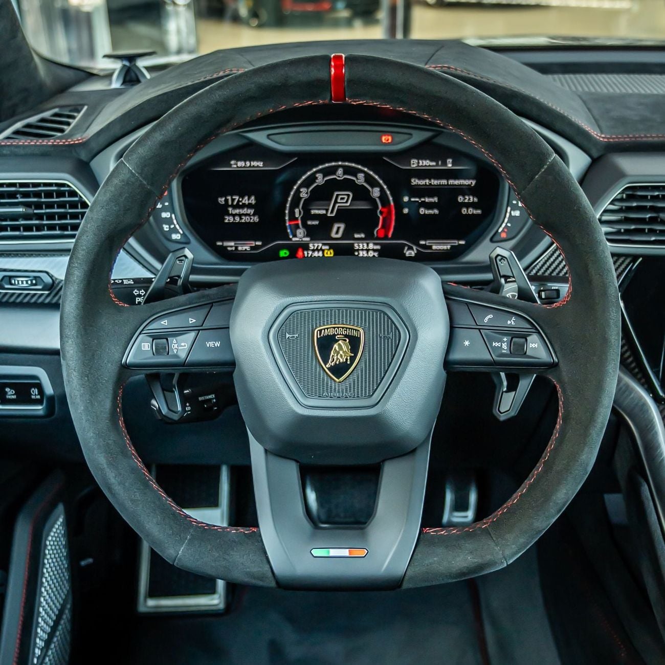 Lamborghini Urus PERFORMANTE