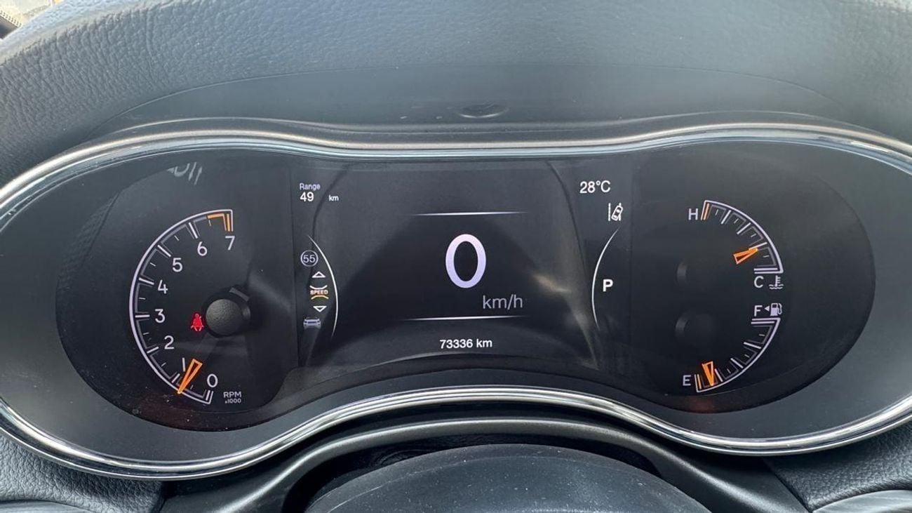جيب جراند شيروكي LIMITED 3.6L