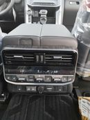 Toyota Land Cruiser VXR TOYOTA LC300 VXR - 3.5L - PET - AT - 2026 MY