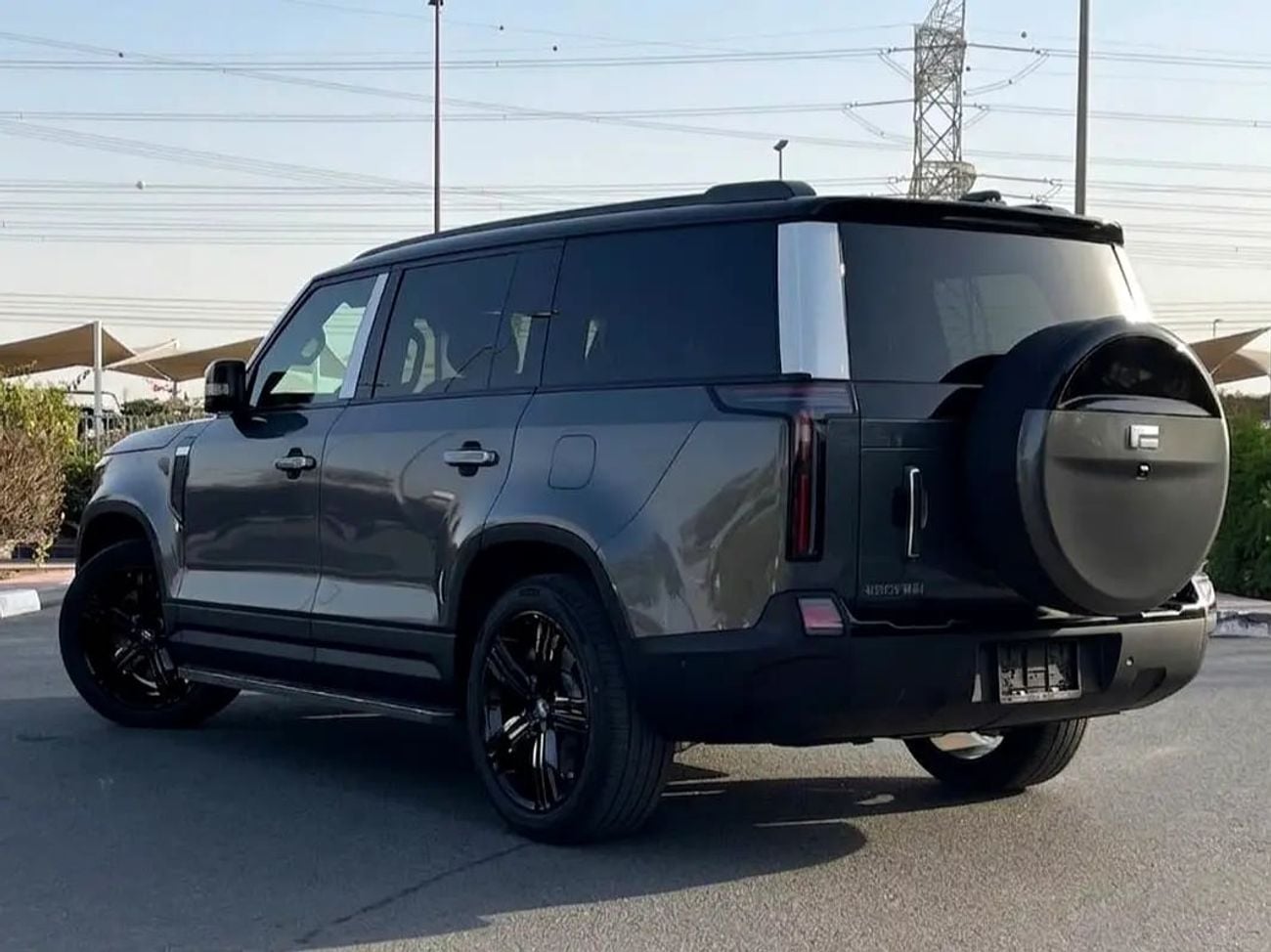 ROX 01 VIP / 6 SEATS VIP / / BIG BATTERY / WARRANTY AND CONTRACT SERVICE EVS