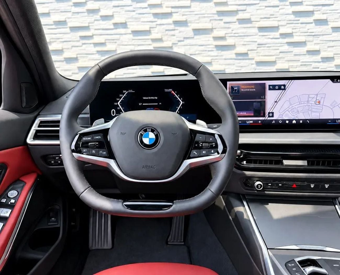 BMW 320i M SPORT