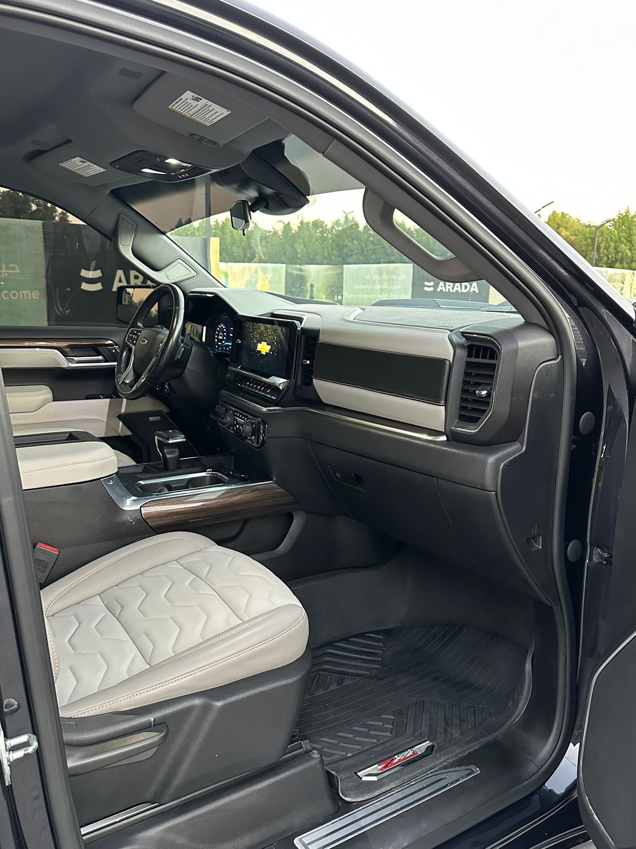 Chevrolet Silverado 1500 CAB/CREW TRAILBOSS Z71