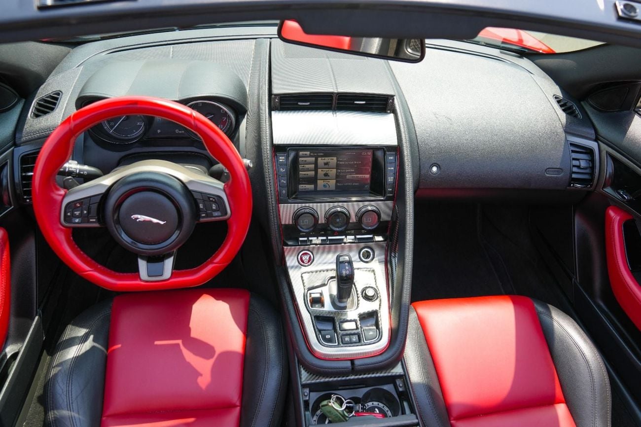 جاكوار F Type STANDARD سيارة مكشوفة موديل 2014 بمحرك V6 سوبرتشارج! بمواصفات خليجية