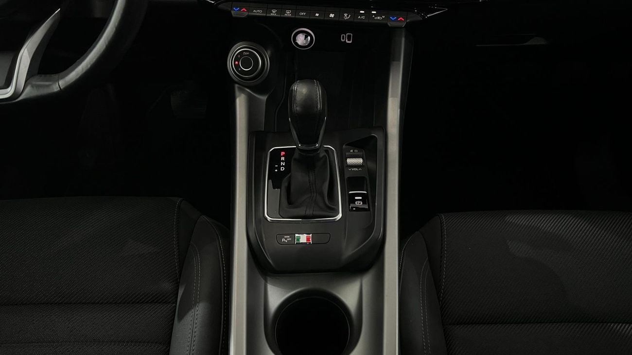 Alfa Romeo Tonale TI | 2024 | Alfa Weekend | 18-21 Sep | Gargash Warranty & Service | Free insurance | Finance from 0.99%